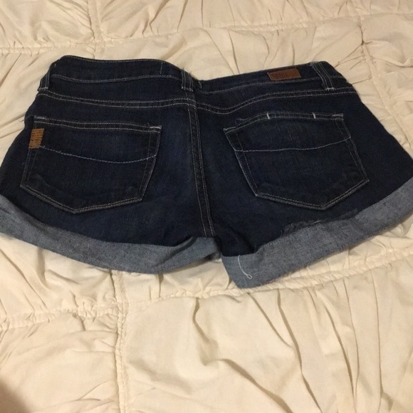 Paige shorts - Picture 2 of 2